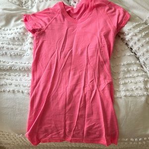 Lululemon Swiftly Tech Short Sleeve